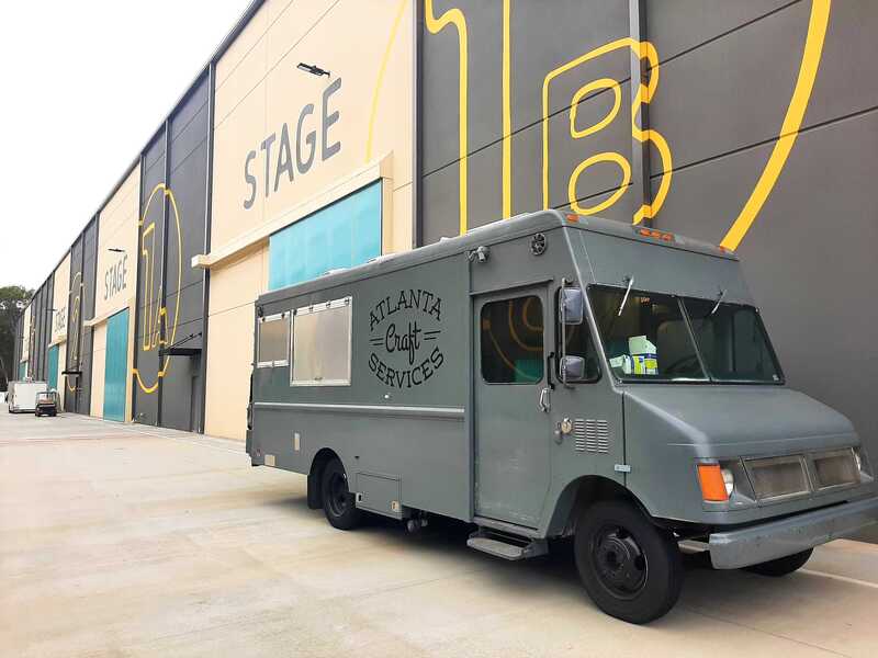 Mobile craft service trailer photo 9