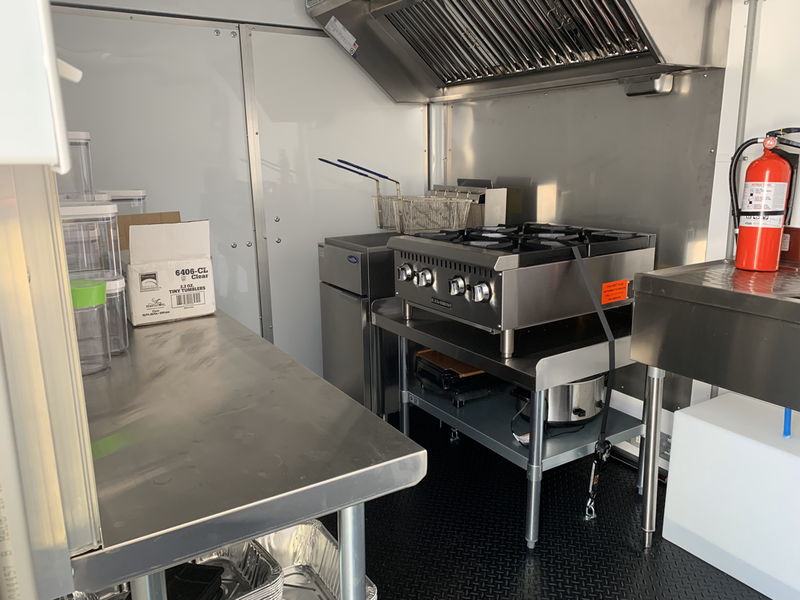 Mobile craft service trailer photo 4